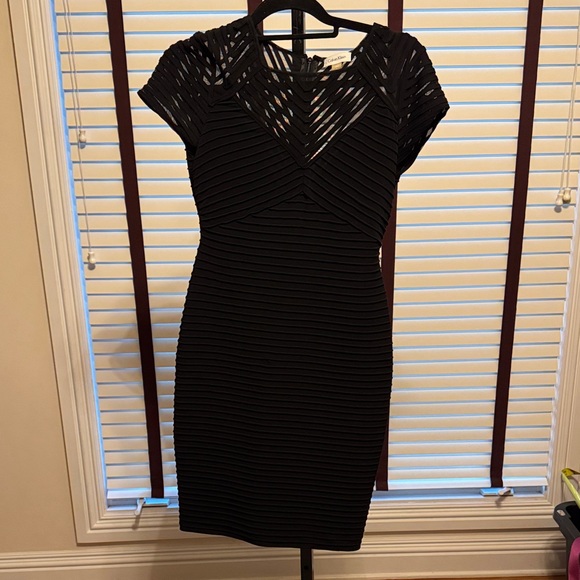 Calvin Klein Dresses & Skirts - Calvin Klein Elegant Black Mini Dress Size 4
